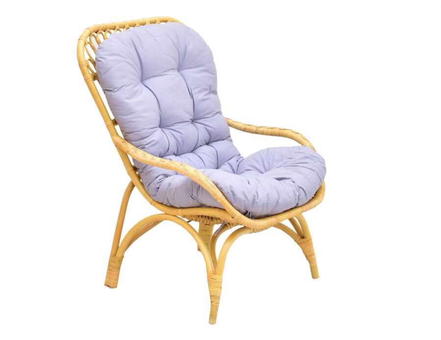 krzeslo-rattanowe-z-poduszka-miod