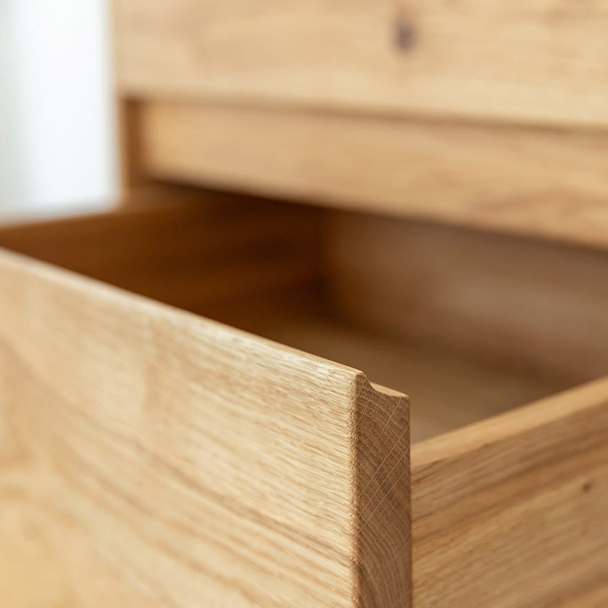 komoda-drewniana-debowy-sen-ronda-slupek-z-4-szufladami-lite-drewno-debowe (8)