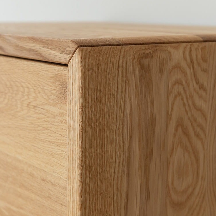 komoda-drewniana-debowy-sen-tossa-slupek-z-4-szufladami-lite-drewno-debowe (5)