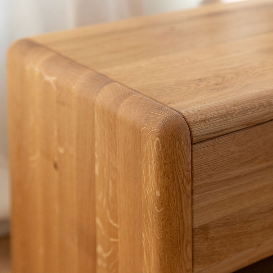 szafka-nocna-drewniana-debowy-sen-ronda-stolik-nocny-lite-drewno-debowe-1-szuflada (7)