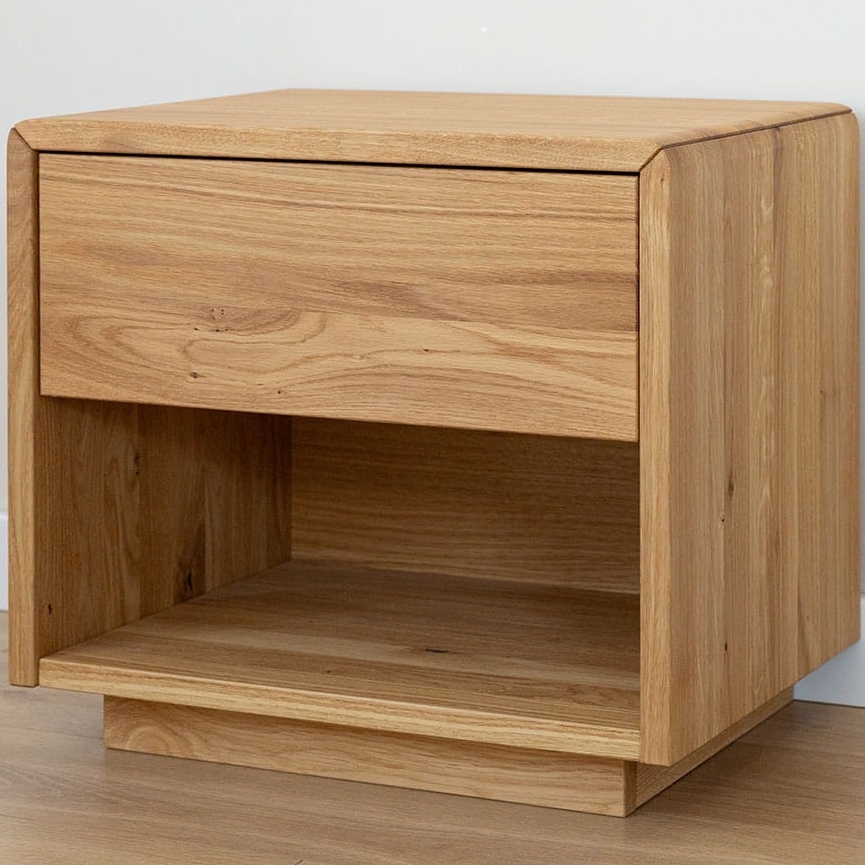 szafka-nocna-drewniana-debowy-sen-tossa-stolik-nocny-lite-drewno-debowe-1-szuflada (4)