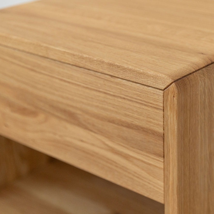 szafka-nocna-drewniana-debowy-sen-tossa-stolik-nocny-lite-drewno-debowe-1-szuflada (5)