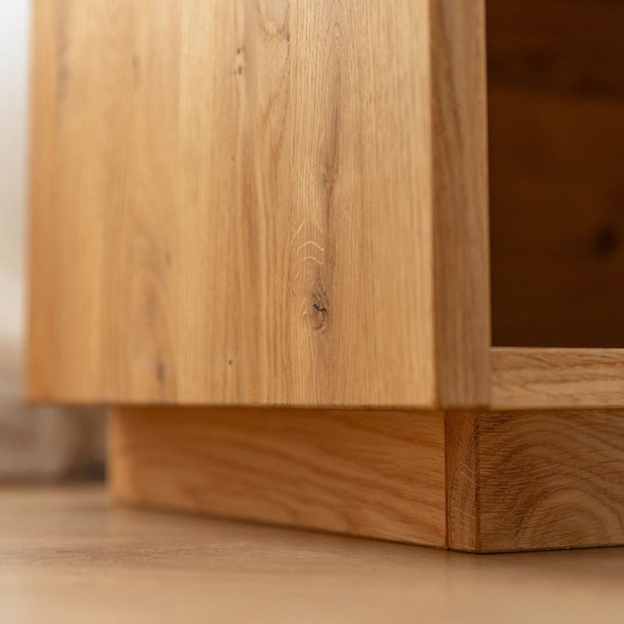 szafka-nocna-drewniana-debowy-sen-tossa-stolik-nocny-lite-drewno-debowe-1-szuflada (7)