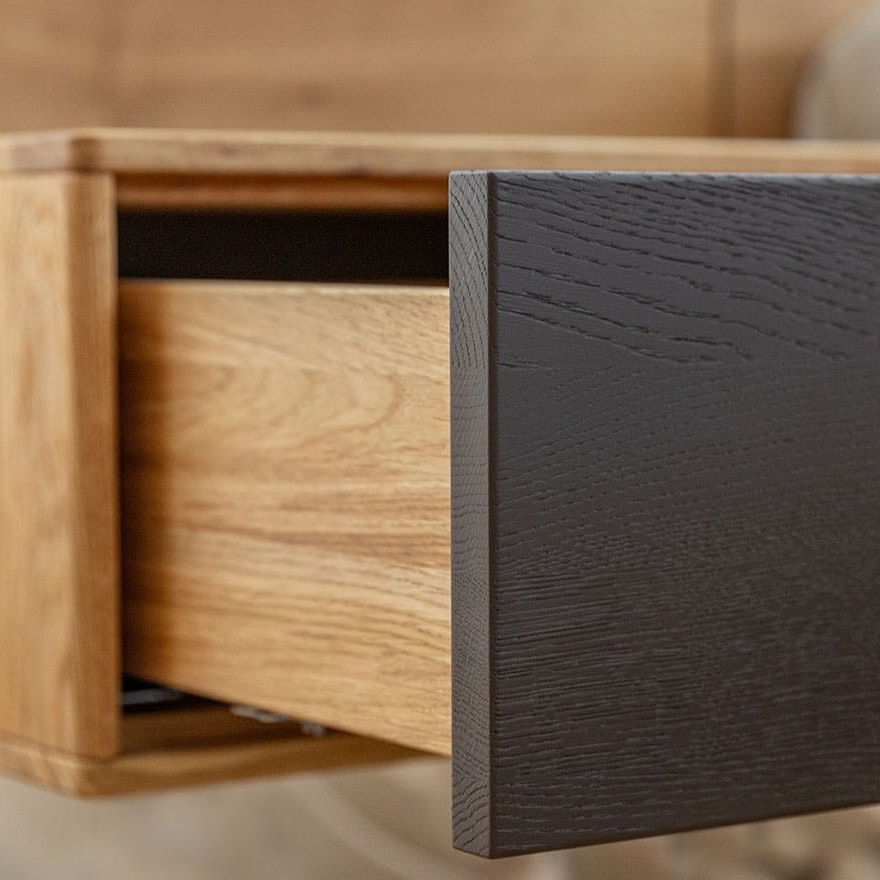 szafka-nocna-wiszaca-drewniana-debowy-sen-sora-lite-drewno-debowe-1-szuflada-grafit (6)