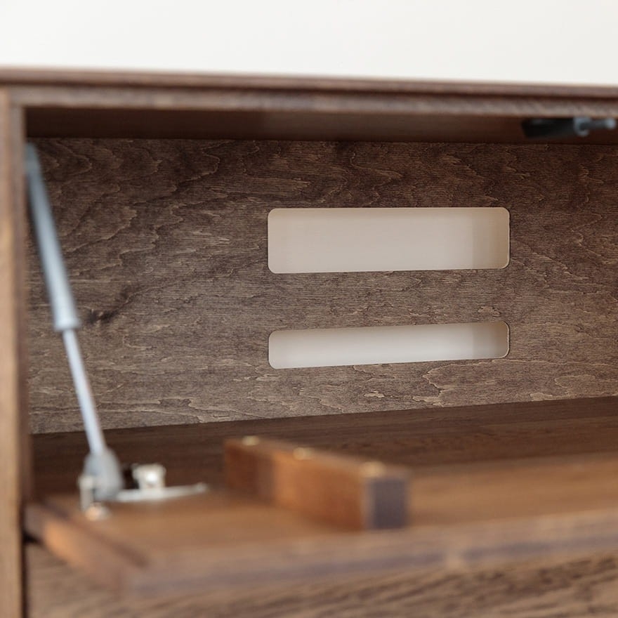 szafka-rtv-komoda-drewniana-collodi-tabacco-z-litego-drewna-dzikiego-debu-olejowana-przeszklona-nowoczesna (12)