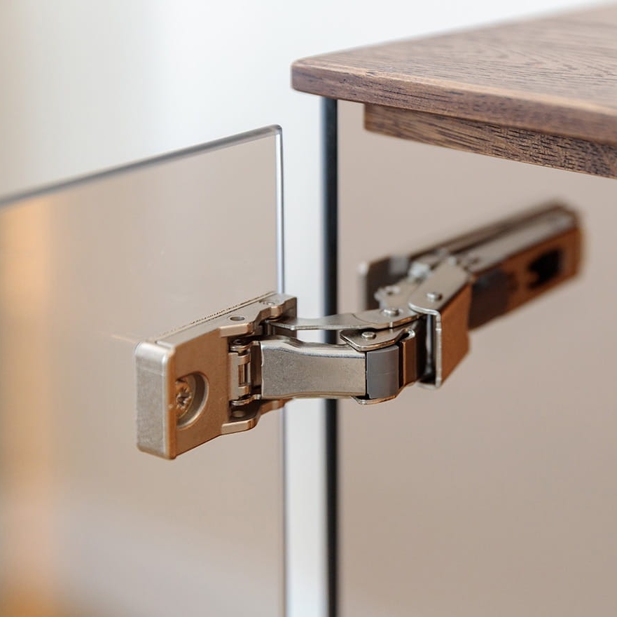 witryna-drewniana-3-skrzydlowa-collodi-kredens-lite-drewno-debowe-olejowane-nowoczesna (12)